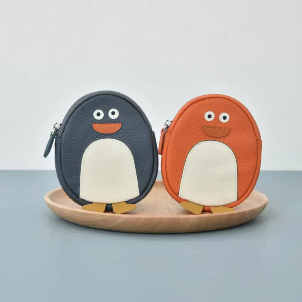 Penguin-Shaped Leather Keychain Wallet – Purse For Animal Lovers, Cute Travel Accessory