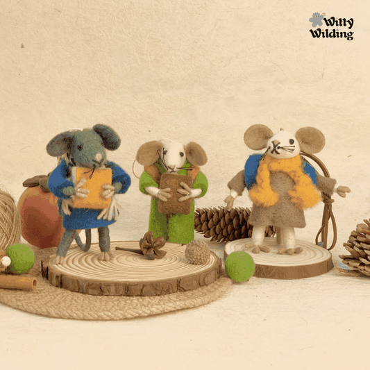 Wool Needle Felting-Coat Mouse with backpack,Christmas Decoration