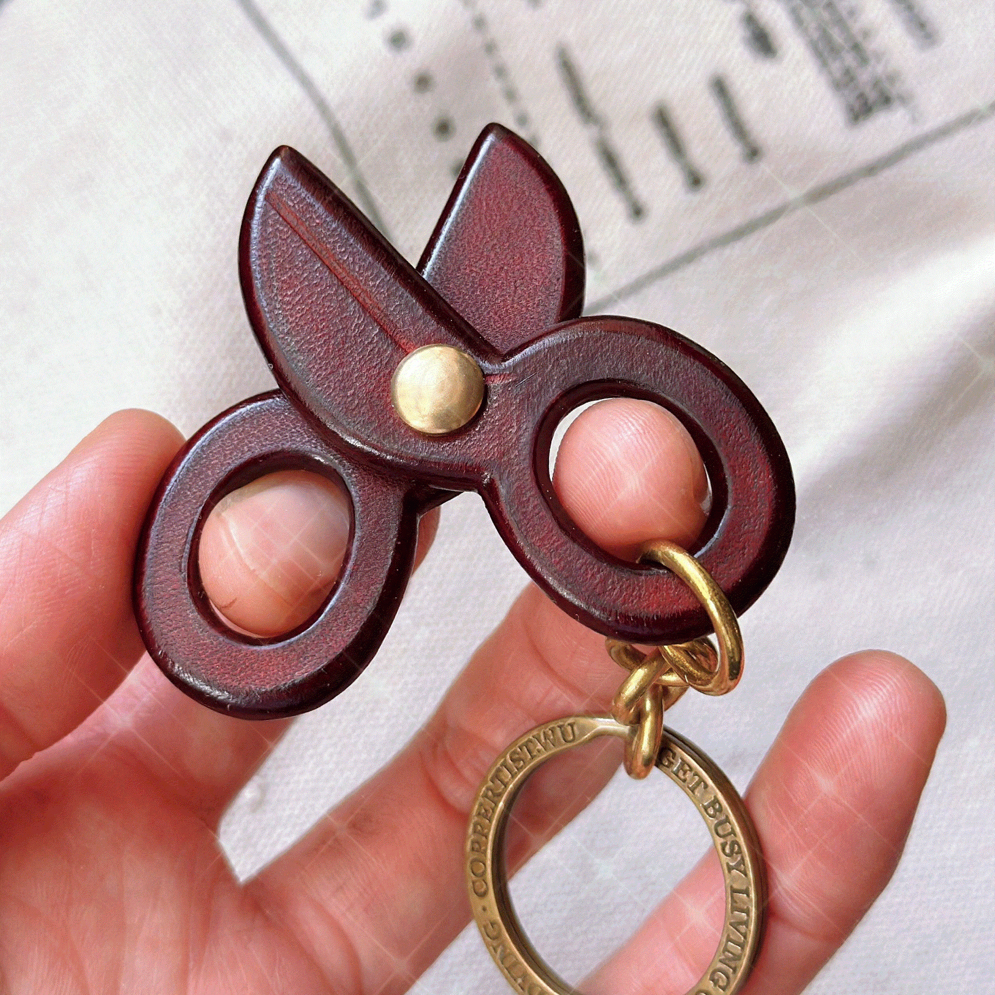 Leather Keychain - Scissors Bag Charm, 3D Keychain, Scissors Pendant